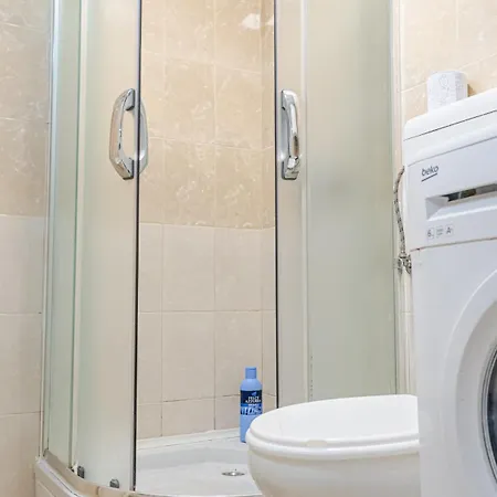 Veronika's Place سكوبجي