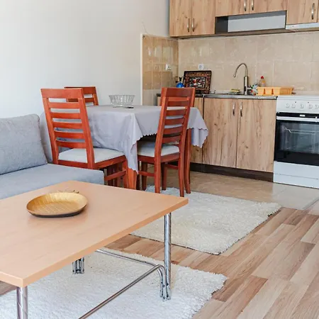 Veronika's Place * سكوبجي