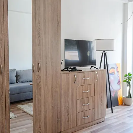Veronika's Place شقة سكوبجي